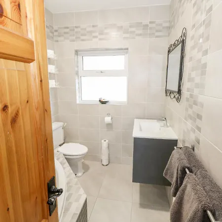 Benview House * Roundstone