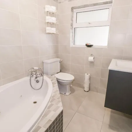 Benview House Holiday home Roundstone